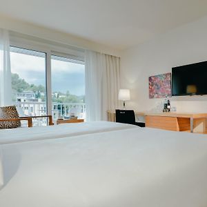 Camera con letto king size